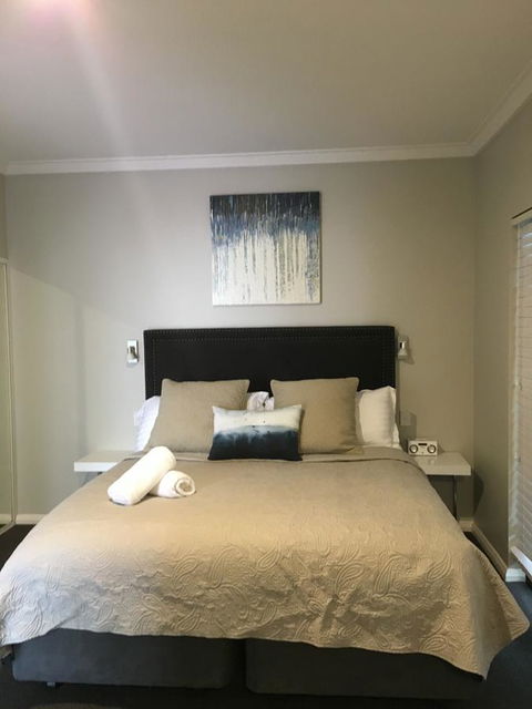 Margarets Forest - Accommodation Redcliffe 3
