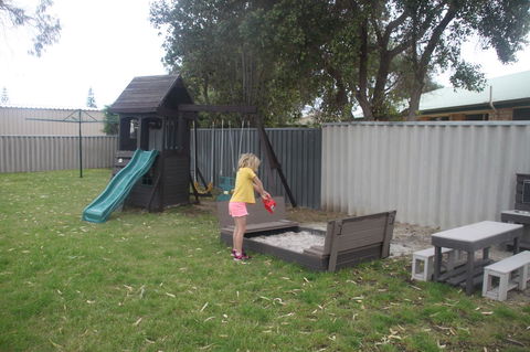 The Bothy Lancelin Family Retreat - Accommodation Redcliffe 23