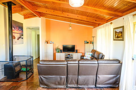 The Bothy Lancelin Family Retreat - Accommodation Redcliffe 4