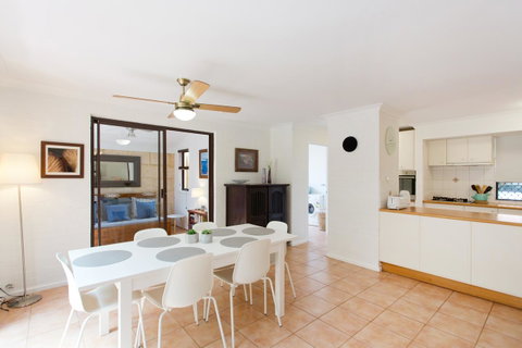 Monument Hill Townhouse - Fremantle - Accommodation Redcliffe 16
