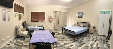Sabai Accommodation - Accommodation Redcliffe 0