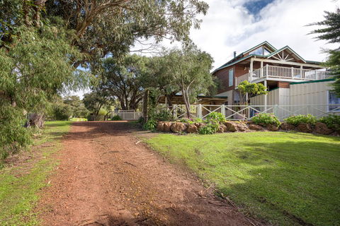 Surfside Ocean Beach Denmark Holiday Accommodation - Accommodation Redcliffe 24