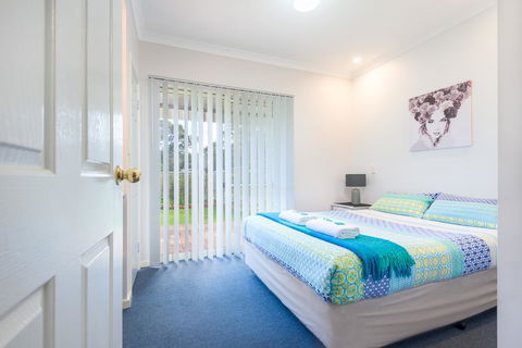 Surfside Ocean Beach Denmark Holiday Accommodation - Accommodation Redcliffe 12
