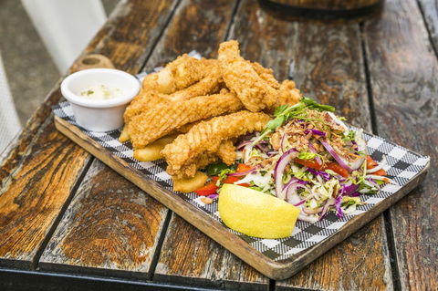 Nightcap At The Ship Inn - Accommodation Redcliffe 11