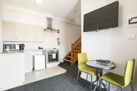 Nightcap At The Ship Inn - Accommodation Redcliffe 31