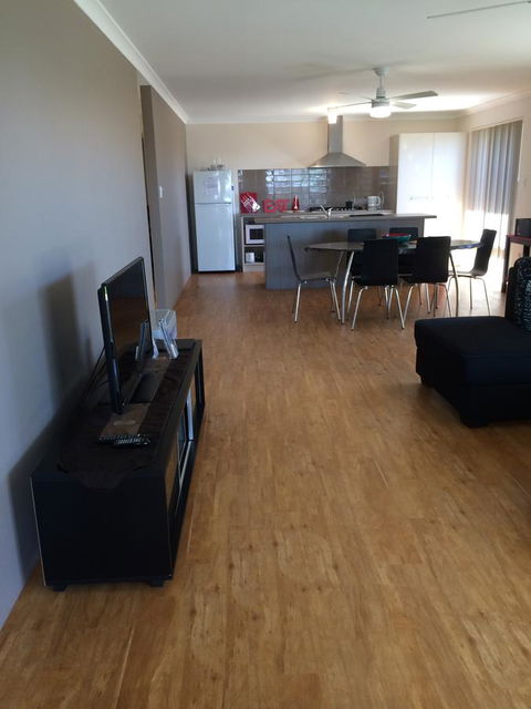 Portree On Sea - Kalbarri - Accommodation Redcliffe 3