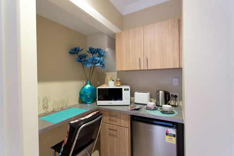Sorrento Beach Manor - Accommodation Redcliffe 25