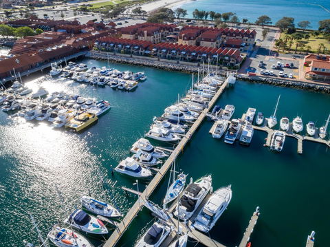 Hillarys Harbour Resort - Accommodation Redcliffe 5
