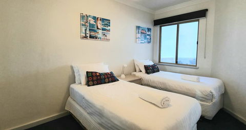 Sandcastles At The Beach Outstanding Location! - Accommodation Redcliffe 4