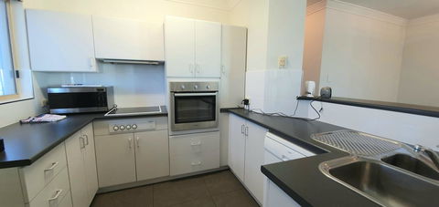 Sandcastles At The Beach Outstanding Location! - Accommodation Redcliffe 10