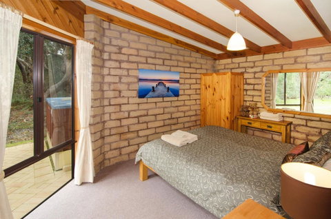 Yelverton Brook Conservation Sanctuary - Accommodation Redcliffe 34