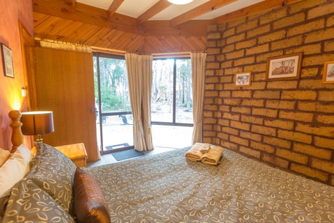 Yelverton Brook Conservation Sanctuary - Accommodation Redcliffe 14