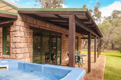 Yelverton Brook Conservation Sanctuary - Accommodation Redcliffe 10