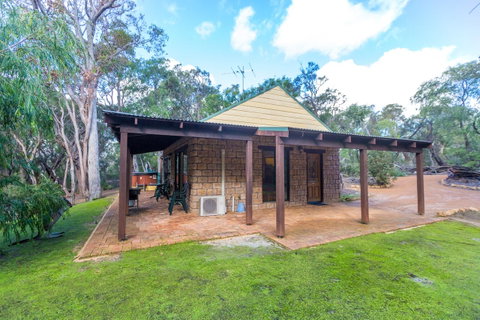 Yelverton Brook Conservation Sanctuary - Accommodation Redcliffe 12