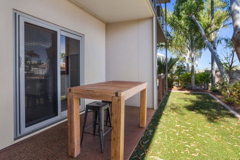 Latitude20 The Dunes - Accommodation Redcliffe 5