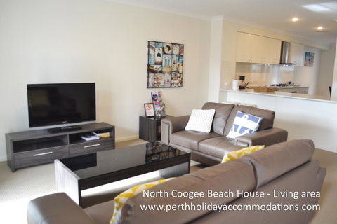 North Coogee Beach House - Accommodation Redcliffe 15