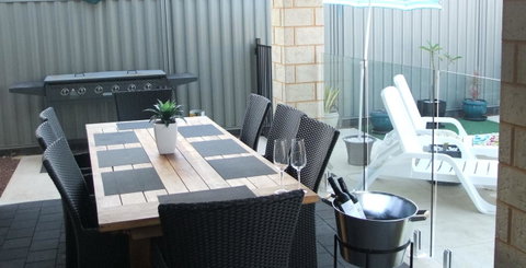 South Yunderup Holiday Rental - Accommodation Redcliffe 4