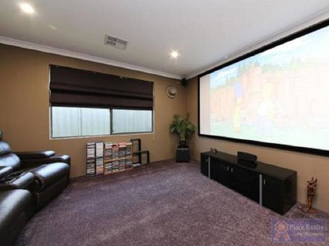 South Yunderup Holiday Rental - Accommodation Redcliffe 3