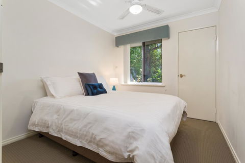 Como South Perth Villa - Accommodation Redcliffe 4