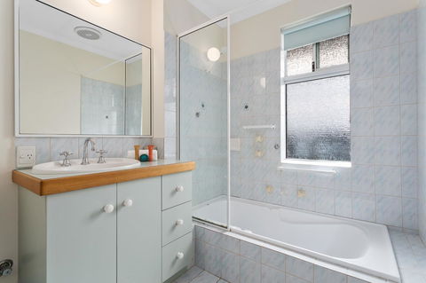 Como South Perth Villa - Accommodation Redcliffe 23