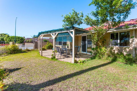 Como South Perth Villa - Accommodation Redcliffe 22