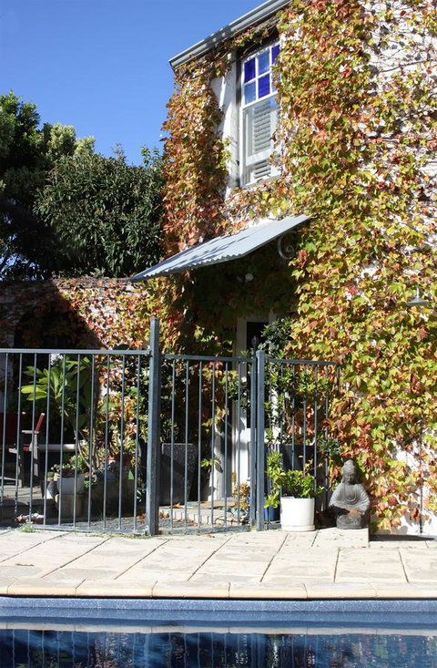 Chester Villa - Accommodation Redcliffe 1