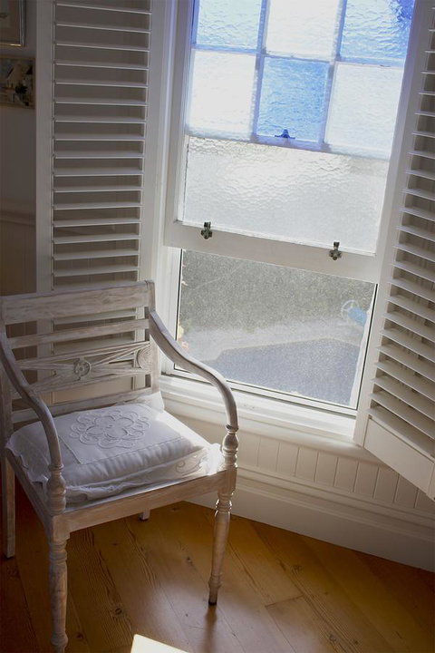 Chester Villa - Accommodation Redcliffe 14