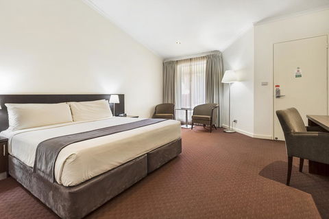 Karratha International Hotel - Accommodation Redcliffe 24