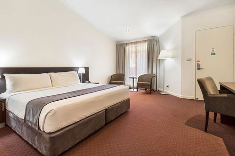 Karratha International Hotel - Accommodation Redcliffe 13