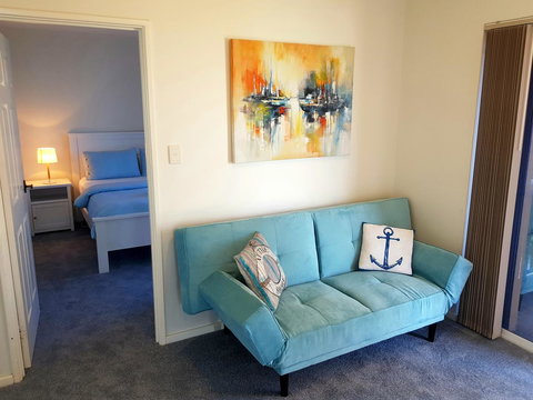 Caravel Beach House Mandurah - Accommodation Redcliffe 6