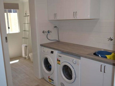 Caravel Beach House Mandurah - Accommodation Redcliffe 33