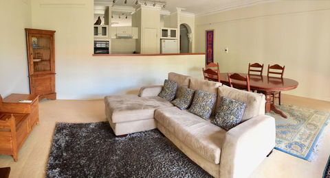 Cottesloe Beach Chalets - Accommodation Redcliffe 24
