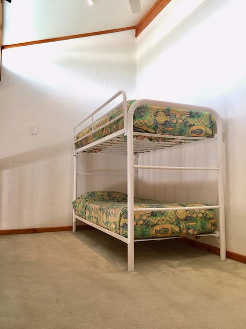 Cottesloe Beach Chalets - Accommodation Redcliffe 43