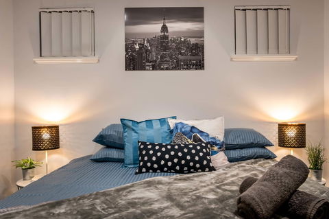 VIP Stays - McMillan - Accommodation Redcliffe 10