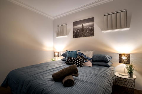 VIP Stays - McMillan - Accommodation Redcliffe 4