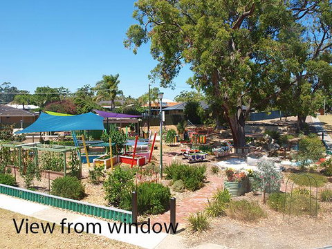 Hamersley Apartment - Accommodation Redcliffe 10