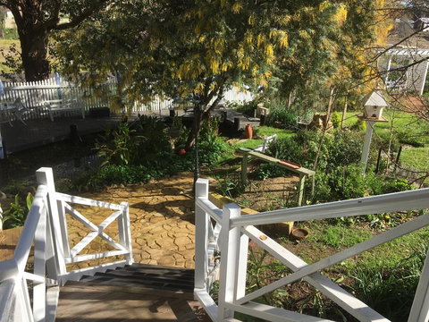 Applegate Lane Chalet - Accommodation Redcliffe 18