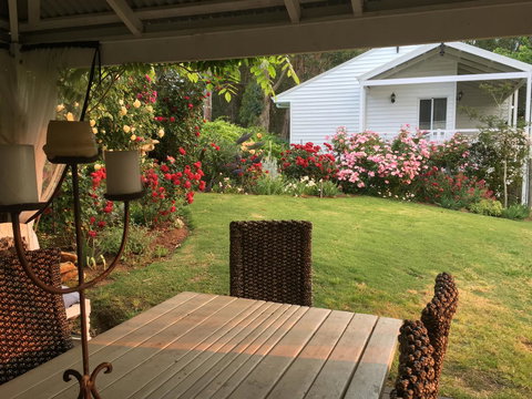 Applegate Lane Chalet - Accommodation Redcliffe 19