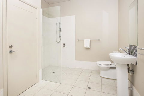 12/26 Yallingup Beach Road - Accommodation Redcliffe 11