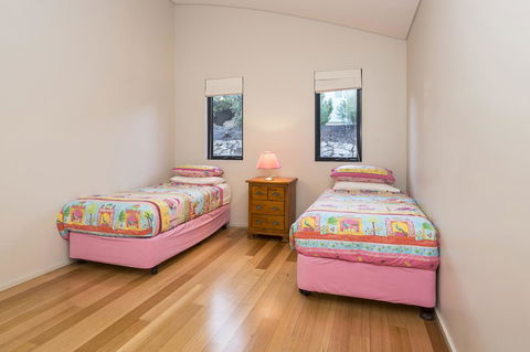 12/26 Yallingup Beach Road - Accommodation Redcliffe 8