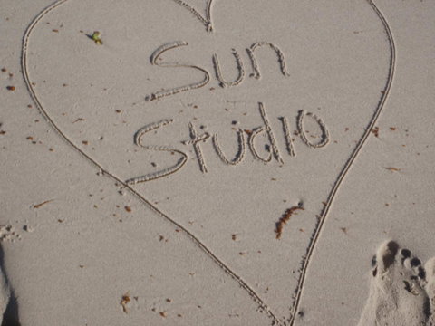 Sun Studio - Accommodation Redcliffe 24