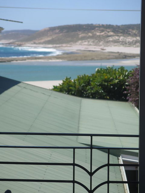 Kalbarri Riverfront Unit - Accommodation Redcliffe 5