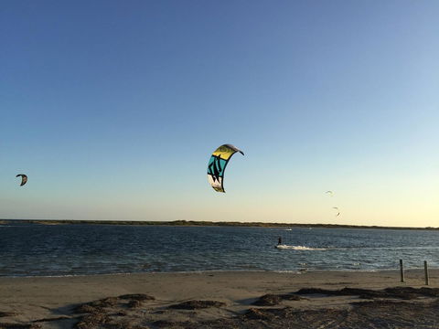 The Royal Dolphin Bed & Breakfast Safety Bay - Accommodation Redcliffe 24