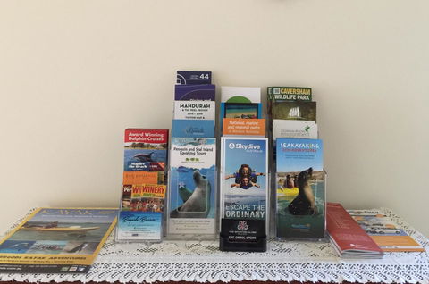 The Royal Dolphin Bed & Breakfast Safety Bay - Accommodation Redcliffe 27