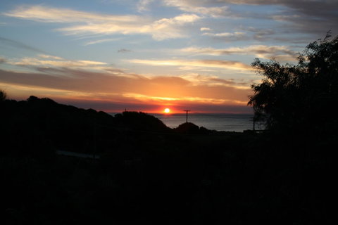 Peppy Beach Ocean Views - Accommodation Redcliffe 11