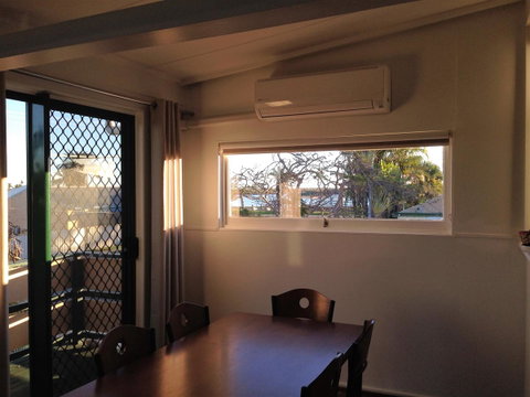 Lemon Tree Lodge - Accommodation Redcliffe 11