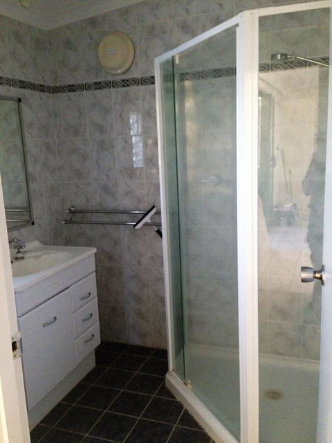 Lemon Tree Lodge - Accommodation Redcliffe 9