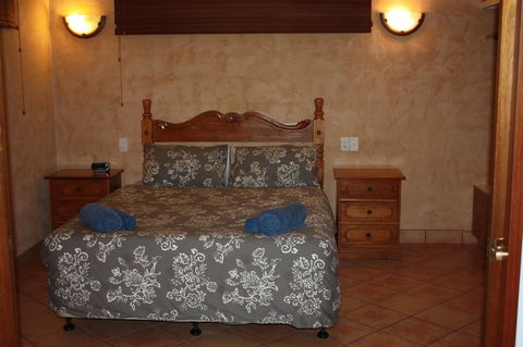 Apartments At Blue Seas Resort - Accommodation Redcliffe 3
