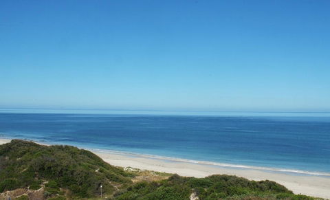 Searenity - Accommodation Redcliffe 10