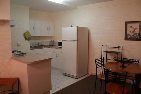 Mt Pleasant Apartment - Accommodation Redcliffe 3